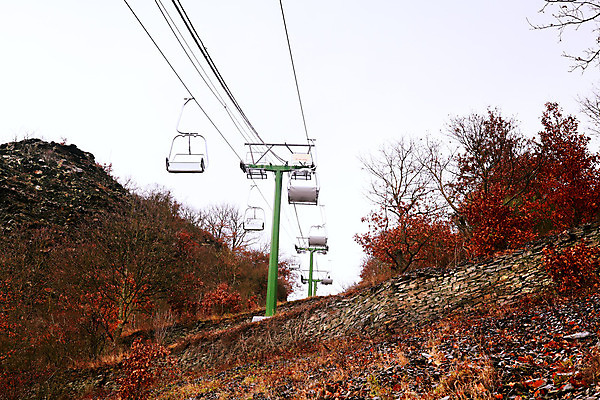 포토 JPG 해외이미지 식물 여행 휴가 스키 산 독일 사람없음 야외 하이킹 숲 언덕 알프스 리프트 주말 방법 해외202004 해외포토 유럽 레저 겨울스포츠 파일형식 이미지허브