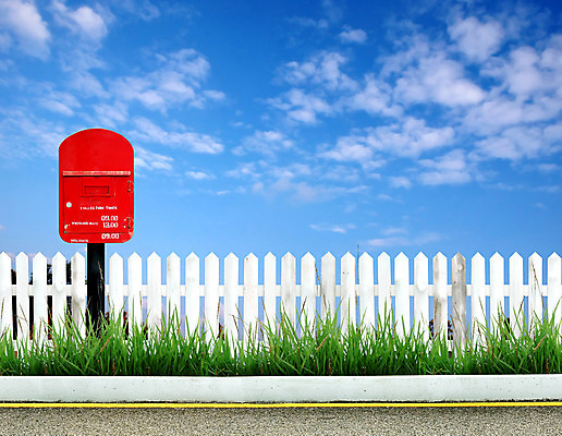 포토 JPG 해외이미지 구름 전통 도로 컨셉 통신 자연 하늘 거리 풍경 사람없음 야외 목재 옆모습 빨간색 파란색 울타리 상자 금속 흰색 메시지 편지 오브젝트 사인 복고 길가 옛날 줄서기 철강 해외202004 해외포토 자연요소 나무 길 뷰포인트 컬러 재료 교통시설 모션 재질 담장 생태계 파일형식 이미지허브