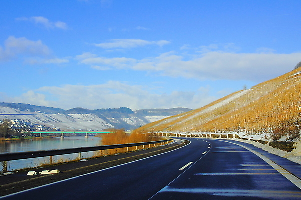 포토 JPG 해외이미지 계절 도로 겨울 사람없음 포도밭 무료 겨울풍경 해외202004 해외포토 길 밭 교통시설 풍경 파일형식 이미지허브