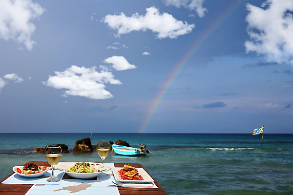 포토 JPG 해외이미지 구름 접시 음식 파도 바다 무지개 탁자 새우 어류 요리 풍경 사람없음 야외 식당 와인 식사 깃발 신선 보트 그리스 야외식당 해외202004 해외포토 자연요소 식기 유럽 가구 주류 갑각류 상점 수중동물 배 선박 파일형식 이미지허브