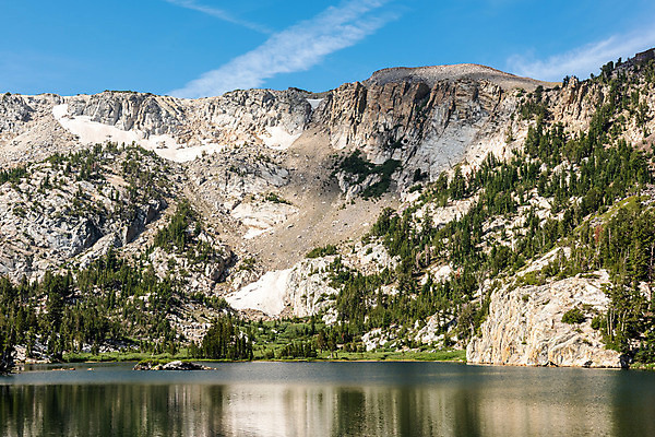 포토 JPG 해외이미지 나무 호수 여행 자연 산 풍경 사람없음 야외 물 여름 하이킹 소나무 크리스탈 캘리포니아 멸종위기동물 내추럴 매머드 해외202004 해외포토 자연요소 식물 동물 계절 레저 미국 광석 생태계 파일형식 멸종위기종 이미지허브