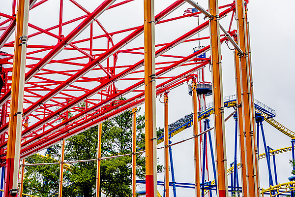 포토 JPG 해외이미지 주간 행복 곡선 하늘 휴식 사람없음 야외 놀이공원 놀이기구 주말 해외202004 해외포토 자연요소 감정 선 컨셉 테마파크 파일형식 이미지허브