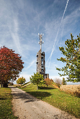 포토 JPG 해외이미지 식물 응시 계절 유럽 여행 백그라운드 겨울 밭 농업 자연 안테나 풍경 사람없음 야외 여름 농장 여행객 탑 와인 놀람 성장 가을 시골 포도나무 체코 내추럴 송신기 줄서기 모라비아 해외202004 해외포토 건축물 시선 감정 나라 산업 통신 모션 주류 표정 사람 과일나무 생태계 파일형식 이미지허브