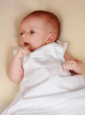 포토 JPG 해외이미지 백인 어린이 한명 사람 흰색 아기 신생아 달콤 돌봄 해외202004 해외포토 서양인 1 컬러 모션 맛 파일형식 이미지허브