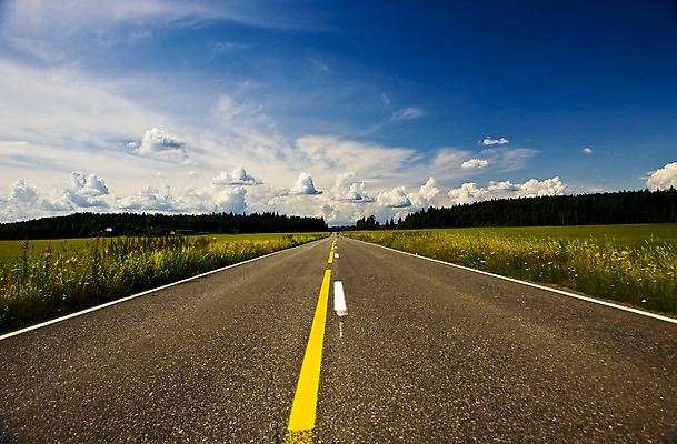 포토 JPG 해외이미지 도로 선 여행 교통시설 모션 하늘 풍경 사람없음 야외 파란색 노란색 운전 시골 고속도로 아스팔트 방향 속도 수평선 해외202004 해외포토 길 컬러 교통 시설 파일형식 이미지허브