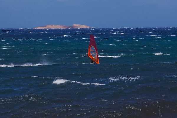 포토 JPG 해외이미지 스포츠 파도 바다 섬 여행 포즈 백그라운드 장난 자연 하늘 바람 휴가 사람 풍경 사람없음 물 여름 파란색 점프 일몰 서핑 떨어짐 연 속도 하와이 서퍼 프리스타일 해외202004 해외포토 자연요소 계절 컬러 컨셉 모션 날씨 운동선수 놀이용품 노을 미국 수상스포츠 생태계 파일형식 이미지허브