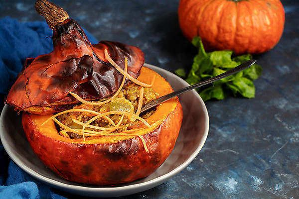 포토 JPG 해외이미지 접시 음식 다이어트 토마토 채소 호박 밥 건강 육류 어류 요리 사람없음 빨간색 초록색 식사 저녁식사 치킨 소고기 그릴 후추 점심식사 폭식 비건 해외202004 해외포토 식기 컬러 식재료 주방용품 수중동물 향신료 닭고기요리 채식주의자 파일형식 이미지허브