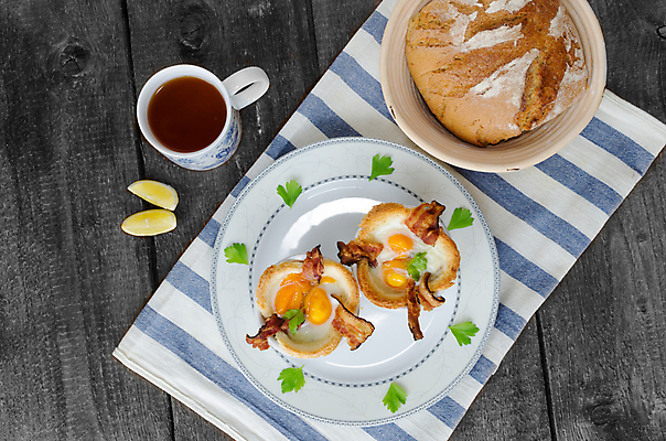 포토 JPG 해외이미지 전통 접시 영어 음식 빵 채소 재료 아침 영국 파슬리 건강 육류 요리 사람없음 초록색 노란색 식당 계란 식사 저녁식사 버섯 흰색 신선 뜨거움 사발 차 맛 아침식사 만취 먹기 레몬 허브 햄 브런치 머핀 베이컨 버터 점심식사 삶기 서쪽 해외202004 해외포토 주간 식물 문자 식기 유럽 음료 컬러 컨셉 과일 식재료 모션 돼지고기 상점 알 사기그릇 방향 술취함 파일형식 이미지허브