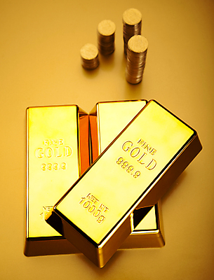 포토 JPG 해외이미지 실내 사람없음 금융 동전 황금 금괴 노란배경 동전탑 해외202004 해외포토 백그라운드 돈 내부 경제 노란색 쌓기 파일형식 이미지허브