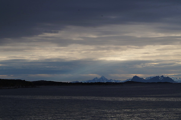 포토 JPG 해외이미지 구름 바다 백그라운드 하늘 노르웨이 풍경 사람없음 파란색 빛 북극 해외202004 해외포토 자연요소 유럽 컬러 극지방 파일형식 이미지허브