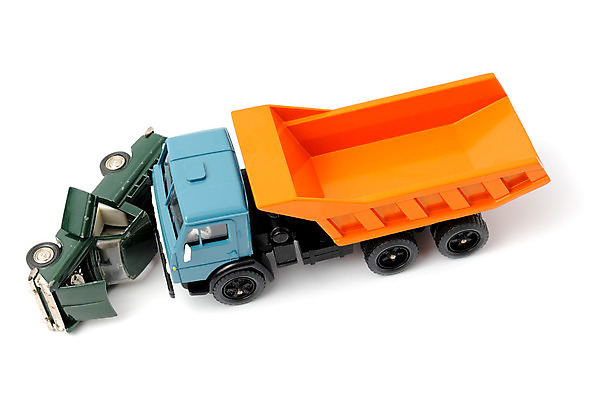 포토 JPG 해외이미지 교통시설 자동차 안전 사람없음 장난감 기계 손상 운전 흰색 바퀴 구출 위험 브레이크 충돌 사건 타이어 충격 짐차 엔진 보험 격파 고립 깨짐 비극 자동 재앙 트러블 해외202004 해외포토 육상교통 컬러 교통 컨셉 모션 도움 시설 파일형식 이미지허브