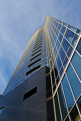 포토 JPG 해외이미지 구름 디자인 벽 백그라운드 비즈니스 건축양식 창문 유리 하늘 성공 추상 미래 새로움 아파트 사람없음 야외 건물 금융 경제 파란색 빛 사무실 반사 탑 고층빌딩 성장 도시 재산 도심 큼 지역 철강 콘크리트 해외202004 해외포토 자연요소 건축물 건축 컬러 컨셉 무늬 재질 주택 빌딩 크기 파일형식 이미지허브