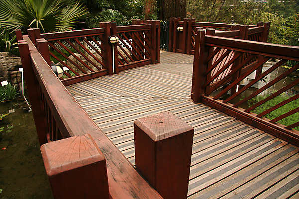 포토 JPG 해외이미지 나무 식물 공원 꽃 아시아 선 동양인 사람없음 목재 정원 중국 도시 바쁨 해외202004 해외포토 공공시설 나라 재료 인종 파일형식 이미지허브