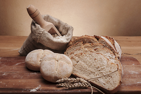 포토 JPG 해외이미지 식물 구름 전통 음식 빵 조각 백그라운드 다이어트 채소 과일 자연 탁자 하늘 아침 치즈 건조 파스타 건강 옥수수 씨앗 사람없음 목재 파란색 빛 갈색 주방 식사 빵집 맛 아침식사 상품 굽기 향수 준비 유기농 심플 밀가루 꿀 덩어리 작살 호밀 귀리 해외202004 해외포토 주간 자연요소 나무 웰빙 컬러 가구 컨셉 재료 유제품 곡류 서양음식 상점 화장품 가루 구이 생태계 파일형식 이미지허브