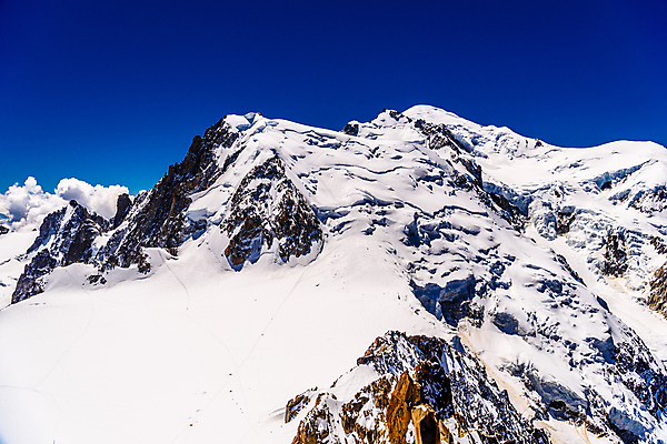 포토 JPG 해외이미지 구름 계절 유럽 여행 백그라운드 겨울 자연 하늘 휴가 스키 산 파노라마 풍경 사람없음 야외 가로 파란색 얼음 추위 프랑스 흰색 고급 역 정상 고도 스위스 빙하 알프스 장면 프랑스어 샤모니 절정 해외202004 해외포토 자연요소 문자 나라 컬러 컨셉 교통시설 겨울스포츠 촬영기법 생태계 파일형식 이미지허브