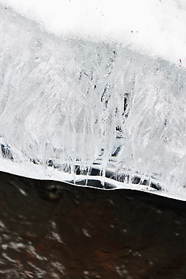 포토 JPG 해외이미지 디자인 계절 파도 백그라운드 겨울 패턴 자연 추상 사람없음 장식 물 파란색 빛 글로벌 냉동 얼음 활발 흐름 추위 흰색 신선 투명 시원함 크리스탈 질감 서리 고드름 보물 내추럴 블러 효과 해외202004 해외포토 자연요소 바다 컬러 컨셉 무늬 광석 생태계 파일형식 이미지허브