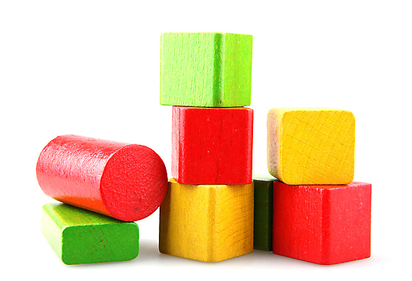 포토 JPG 해외이미지 어린이 놀이 사람없음 목재 컬러풀 장난감 노란색 쌓기 블록 기쁨 가을 게임 아기 놀이터 큐브 고립 해외202004 해외포토 나무 계절 감정 컬러 재료 모션 사람 파일형식 이미지허브