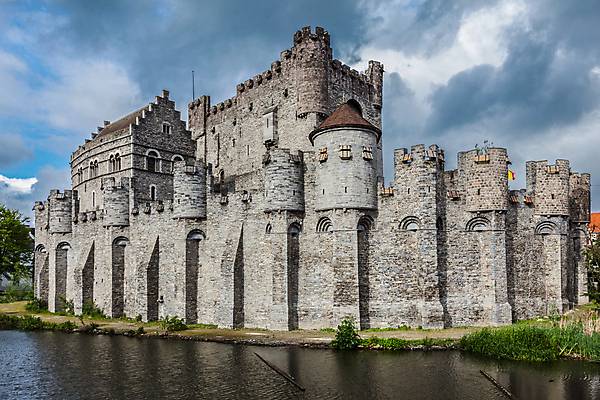 포토 JPG 해외이미지 유럽 건축양식 자연 주택 풍경 사람없음 건물 물 탑 궁전 성 중세 역사 재산 운하 벨기에 해외202004 해외포토 자연요소 건축물 건축 나라 고건축 금융 생태계 서유럽 파일형식 이미지허브
