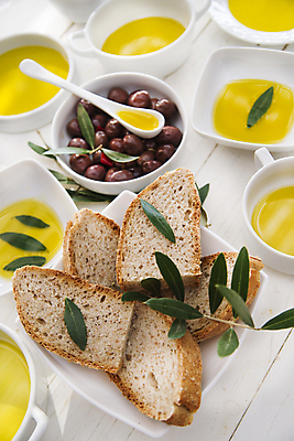 포토 JPG 해외이미지 빵 조각 백그라운드 잎 건강 사람없음 초록색 노란색 이탈리아 흰색 그룹 낟알 가득함 오브젝트 채식주의자 비건 해외202004 해외포토 식물 유럽 음식 컬러 채식 파일형식 이미지허브