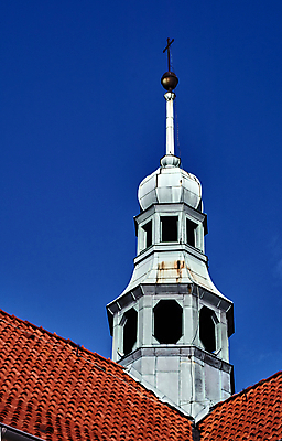 포토 JPG 해외이미지 유럽 종교 십자가 건축양식 하늘 지붕 사람없음 건물 교회 탑 도시 중세 타일 종탑 폴란드 천연기념물 해외202004 해외포토 건축물 건축 나라 종교건축 역사 파일형식 이미지허브