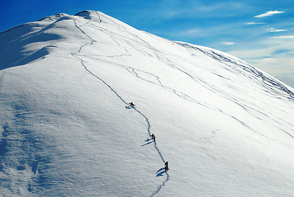 포토 JPG 해외이미지 여행 백그라운드 신발 겨울 배낭 자연 협력 산 사람 경사 사람없음 야외 청춘 얼음 힘 등산 트래킹 하이킹 장비 도전 프랑스 바위 공구 눈금 오르기 기어 루마니아 골 무료 원정 절정 해외202004 해외포토 자연요소 계절 유럽 컨셉 가방 모션 레저 돌_바위 도구 생태계 파일형식 이미지허브