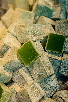 포토 JPG 해외이미지 단면 실내 근접촬영 사람없음 쌓기 여러개 달콤 가득함 로쿰 해외202004 해외포토 뷰포인트 다수 모션 디저트 내부 맛 터키음식 파일형식 이미지허브