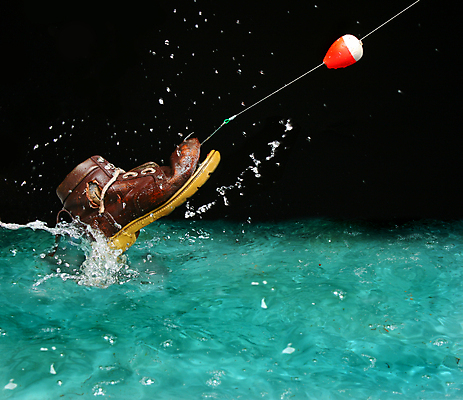 포토 JPG 해외이미지 선 바다 신발 모션 낚시 거리 부츠 매달리기 사람없음 야외 물 강 점프 놀람 잡기 도시 고리 당기기 떨어짐 쓰레기 야간 가난 가죽 낚시꾼 노숙자 그런지 깨짐 옛날 중고 해외202004 해외포토 자연요소 감정 컨셉 레저 표정 파일형식 이미지허브
