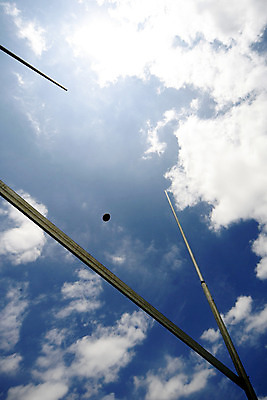 포토 JPG 해외이미지 스포츠 공 놀이 사람없음 야외 럭비 경기장 도전 게임 그룹 풍선 필승 해외202004 해외포토 스포츠시설 구기 우승 파일형식 이미지허브