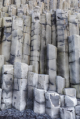 포토 JPG 해외이미지 구름 유럽 모래 파도 바다 여행 겨울 자연 하늘 휴가 아이슬란드 풍경 사람없음 야외 물 여행객 검은색 기둥 만 동굴 빙하 화산 용암 육각형 남쪽 현무암 해외202004 해외포토 자연요소 도형 계절 건축 나라 컬러 산 사람 방향 생태계 화산암 파일형식 이미지허브