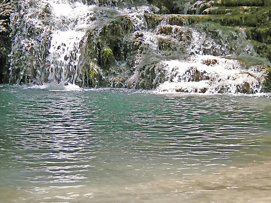 포토 JPG 해외이미지 식물 지구 여행 모션 자연 산 이끼 사람없음 초록색 물 파란색 강 달리기 평화 환경 화목 침묵 봄 폭포 흐름 안개 신선 개울 황무지 떨어짐 매끈함 숲 순수 속도 상쾌 암초 내추럴 강렬 불가리아 블러 삼림지대 해외202004 해외포토 자연요소 계절 감정 컬러 컨셉 날씨 소리 감각 생태계 파일형식 남유럽 이미지허브