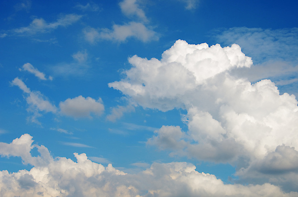 포토 JPG 해외이미지 백그라운드 자연 하늘 날씨 휴식 사람없음 신선 만족 부드러움 내추럴 오존 해외202004 해외포토 감정 컨셉 감각 생태계 파일형식 이미지허브