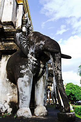 포토 JPG 해외이미지 동물 종교 코끼리 사람없음 조각상 옛날 콘크리트 해외202004 해외포토 포유류 조형물 파일형식 이미지허브