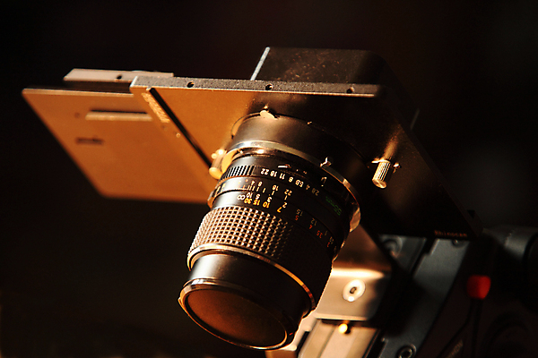 포토 JPG 해외이미지 취미 사람없음 카메라 검은색 어둠 수확 반지 구멍 역사 중앙 큼 눈금 복고 기어 셔터 중고 해외202004 해외포토 컬러 농업 장신구 전자제품 크기 파일형식 이미지허브