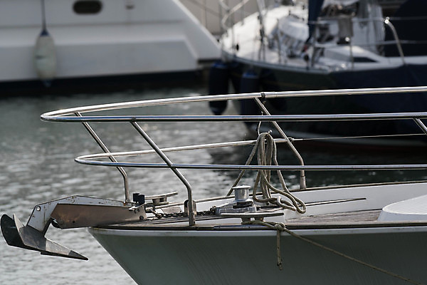 포토 JPG 해외이미지 바다 요트 조류 휴가 사람없음 물 강 보트 방파제 해외202004 해외포토 자연요소 동물 공공시설 배_교통 파일형식 이미지허브