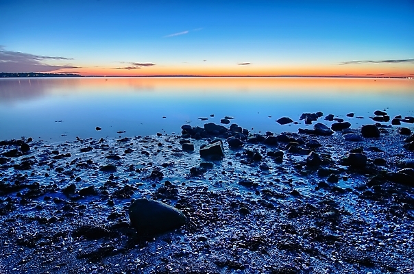 포토 JPG 해외이미지 섬 여행 요트 낚시 휴가 잉글랜드 새로움 풍경 사람없음 물 항구 만 보트 역사 해안도시 타운 동쪽 대서양 서쪽 해외202004 해외포토 자연요소 바다 컨셉 배_교통 교통시설 레저 영국 도시 방향 파일형식 이미지허브