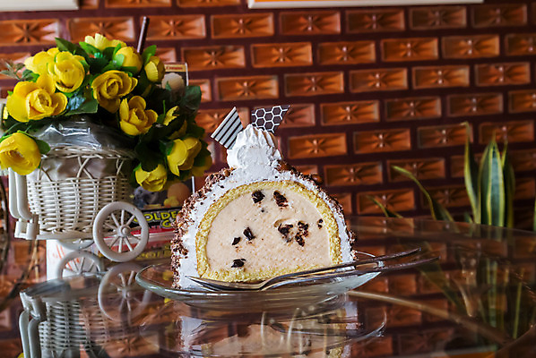 포토 JPG 해외이미지 접시 길 음식 분홍색 백그라운드 다이어트 과일 공 유리 딸기 디저트 기념 요리 사람없음 장식 빨간색 갈색 파티 케이크 초콜릿 얼음 식사 우유 추위 흰색 신선 생일 사발 고급 우아함 상품 시원함 먹기 크림 오브젝트 산딸기 고립 해외202004 해외포토 자연요소 식기 기념일 컬러 컨셉 모션 재질 유제품 건강 이벤트 사기그릇 파일형식 이미지허브