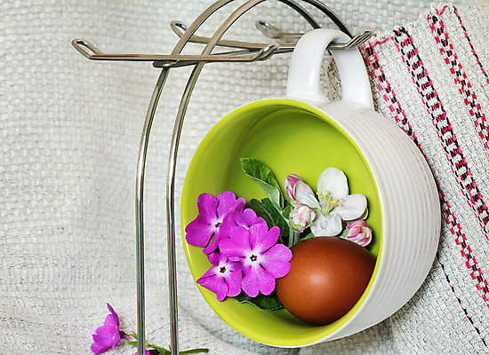 포토 JPG 해외이미지 식물 전통 계절 꽃잎 꽃 종교 음식 백그라운드 잎 꽃무늬 자연 휴가 부활절 이벤트 사람없음 장식 컵 빨간색 초록색 봄 흰색 개화 4월 오브젝트 염색 내추럴 정교 회복 해외202004 해외포토 식기 기념일 컬러 컨셉 무늬 날짜 생태계 파일형식 이미지허브