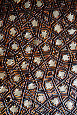 포토 JPG 해외이미지 디자인 여행 패턴 건축양식 엄마 이스탄불 미술 동양인 사람없음 내부 건물 목재 장식 숫자 문 궁전 골동품 업무 클래식 판화 칠면조 수공예 제국 하렘 해외202004 튀르키예 해외포토 나무 문자 건축물 건축 아시아 컨셉 고건축 무늬 재료 가족 조류 문화예술 인종 작업 공예 파일형식 이미지허브