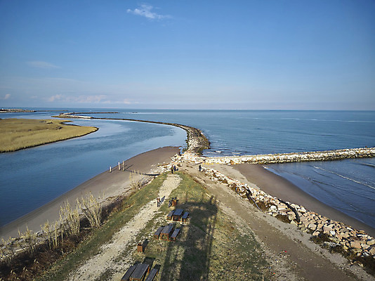 포토 JPG 해외이미지 모래 파도 바다 하늘 풍경 사람없음 물 평화 산책 지중해 암초 조감도 수평선 해외202004 해외포토 자연요소 컨셉 휴식 파일형식 이미지허브