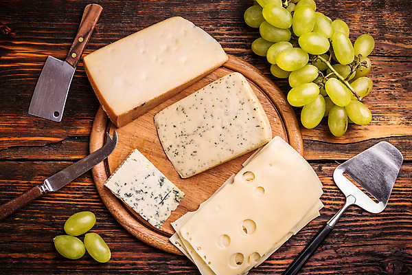 포토 JPG 해외이미지 과일 치즈 사람없음 여러개 청포도 블루치즈 치즈나이프 해외202004 해외포토 다수 포도 유제품 나이프 파일형식 이미지허브