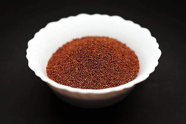 포토 JPG 해외이미지 그릇 사람없음 검은색 낟알 향신료 겨자씨 해외202004 해외포토 식기 컬러 씨앗 향미료 파일형식 이미지허브