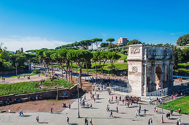포토 JPG 해외이미지 나무 유럽 문화 하늘 호텔 벽돌 사람없음 건물 파란색 홈페이지 이탈리아 사찰 로마 교도소 언덕 활 정사각형 콜로세움 토성 천연기념물 국회 고고학 로마인 바실리카 옛날 시저 포럼 해외202004 해외포토 도형 식물 건축물 교육 나라 컬러 종교건축 숙소 인종 행성 토론 감옥 정치가 파일형식 이미지허브