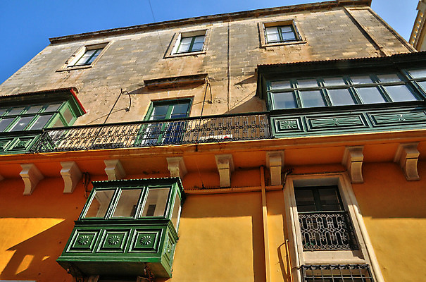 포토 JPG 해외이미지 외관 섬 건축양식 주택 풍경 사람없음 야외 관광지 도시 역사 재산 그림 타운 옛날 해외202004 해외포토 건축 여행 건물 금융 파일형식 이미지허브