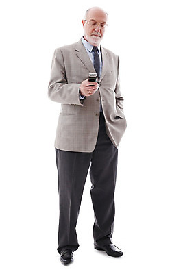 포토 JPG 해외이미지 백인 직업 1 남자 백그라운드 신체 비즈니스 사업가 성공 노동자 세포 한명 서기 사람 정장 스마트폰 흰색 비즈니스맨 자신감 가득함 리더 부름 경영 고립 옛날 해외202004 해외포토 서양인 옷 감정 컬러 컨셉 모션 핸드폰 스마트기기 직장인 파일형식 이미지허브