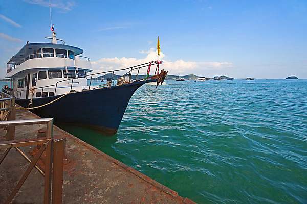 포토 JPG 해외이미지 바다 여행 태국 자연 하늘 풍경 사람없음 물 항구 보트 그림 수목 안다만 해외202004 해외포토 자연요소 아시아 배_교통 교통시설 생태계 파일형식 이미지허브