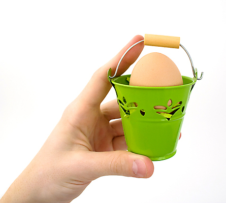 포토 JPG 해외이미지 전통 손 계절 문화 음식 백그라운드 컨셉 가방 손가락 휴가 부활절 사람없음 초록색 바구니 계란 치킨 흰색 축하 잡기 닫기 아침식사 심볼 고립 해외202004 해외포토 잡화 기념일 컬러 모션 신체부위 알 식사 닭고기요리 파일형식 이미지허브