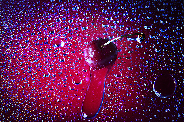 포토 JPG 해외이미지 열매 음식 줄기 백그라운드 농업 곡선 과일 자연 건강 그림자 성인 사람없음 빨간색 초록색 물 여름 빛 반사 활발 젖음 나뭇가지 체리 달콤 맛 떨어짐 유혹 먹기 오브젝트 상쾌 유기농 날것 과육 숙성 이국적 해외202004 해외포토 자연요소 나무 식물 웰빙 계절 감정 산업 선 컬러 컨셉 모션 사람 생태계 파일형식 이미지허브