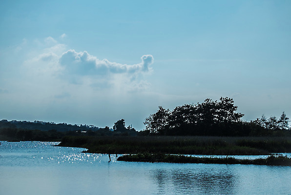 포토 JPG 해외이미지 구름 실루엣 호수 섬 자연 하늘 그림자 풍경 사람없음 야외 물 파란색 태양 침묵 땅 해외202004 해외포토 자연요소 컬러 촬영기법 소리 생태계 파일형식 이미지허브