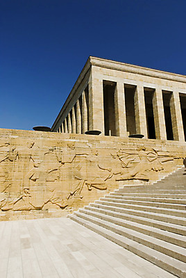 포토 JPG 해외이미지 중동 건축양식 하늘 사람 사람없음 야외 건물 가로 파란색 관광지 컬러풀 무덤 묘사 기념물 칠면조 천연기념물 카피스페이스 해외202004 해외포토 건축물 건축 나라 컬러 여행 조류 공백 파일형식 이미지허브