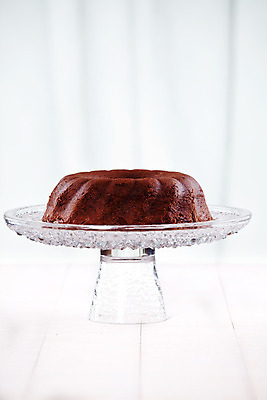 포토 JPG 해외이미지 접시 음식 유리 탁자 디저트 사람없음 목재 갈색 초콜릿 검은색 어둠 흰색 신선 닫기 페스츄리 핸드메이드 해외202004 해외포토 나무 식기 빵 컬러 가구 재료 모션 재질 파일형식 이미지허브